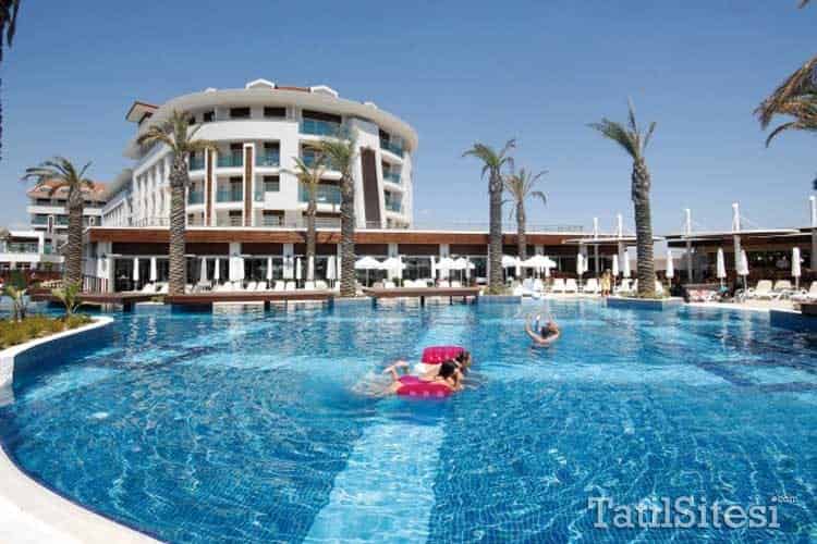 Sunis Evren Beach Resort Hotel